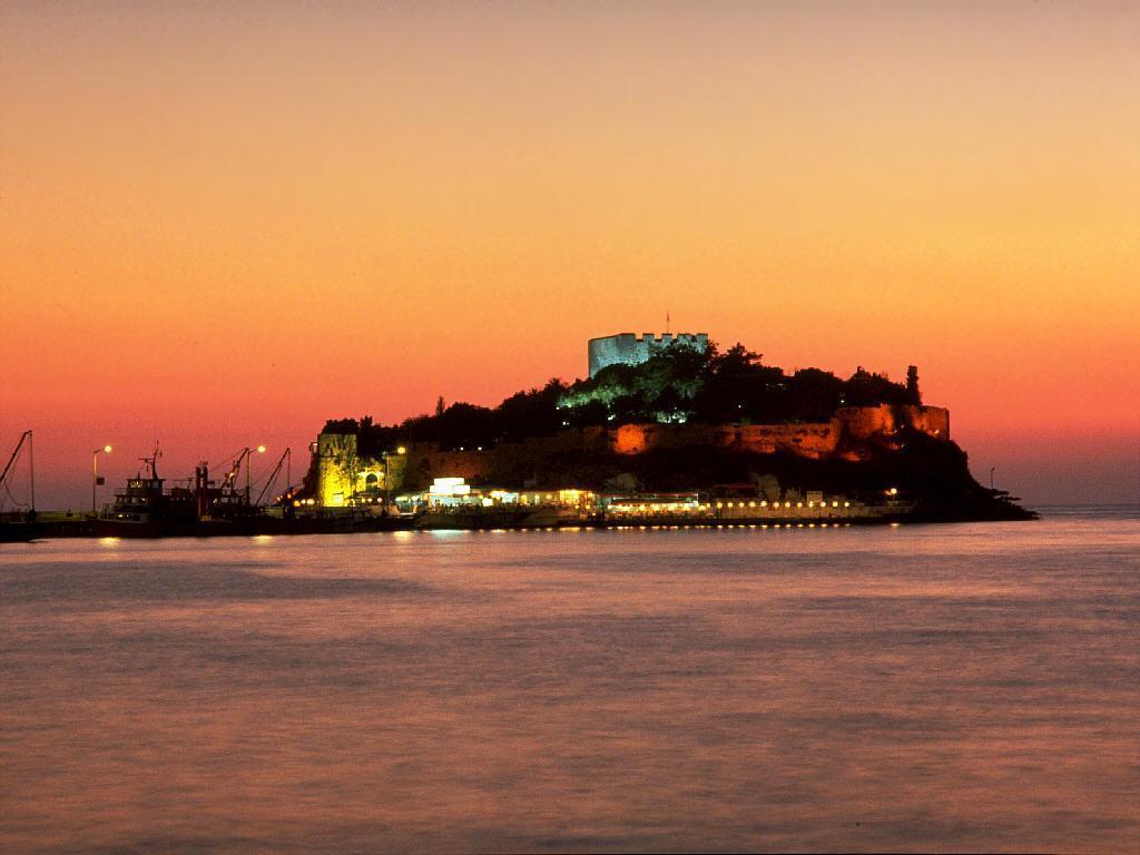 Doa Apartments Kusadası Eksteriør bilde